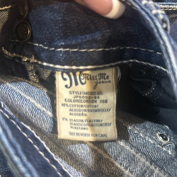 Women’s Miss Me jeans size 28x33 - Picture 6 of 16